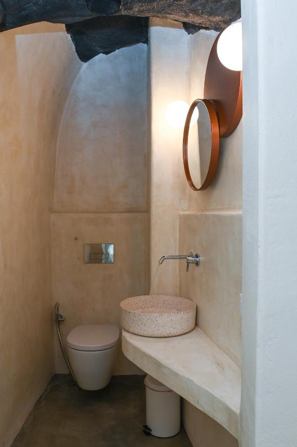 Naos Apartment